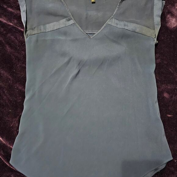 Express blouse small - Picture 1 of 3